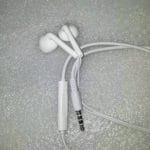 Universal Handsfree All phones Supported- White - Image 3