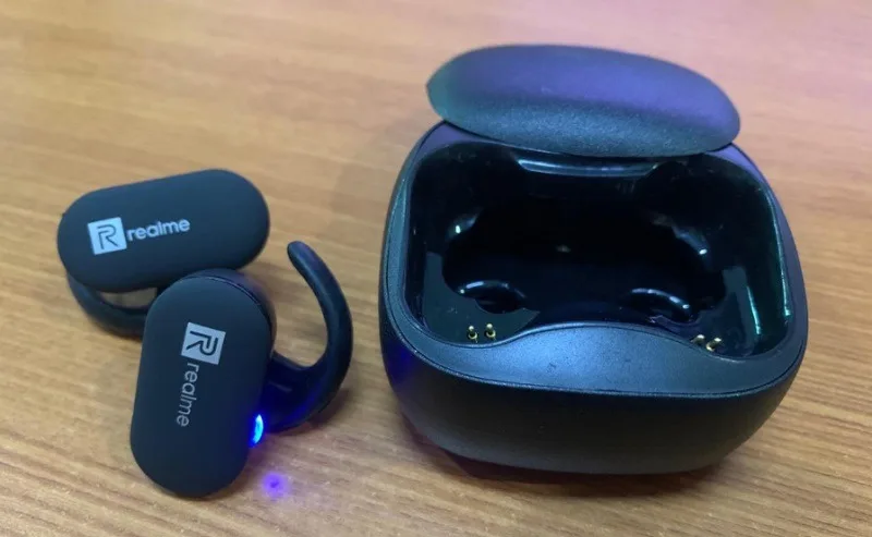 Bluetooth Earphones | Realme buds TWS-6 | Wireless Headphones with Charging Case - Black